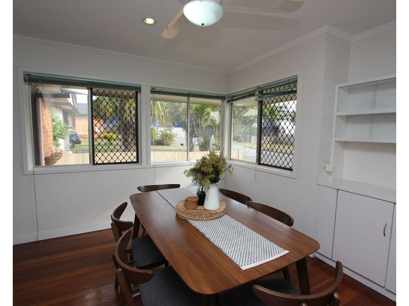 18 Boodera Street, Oxley QLD 4075