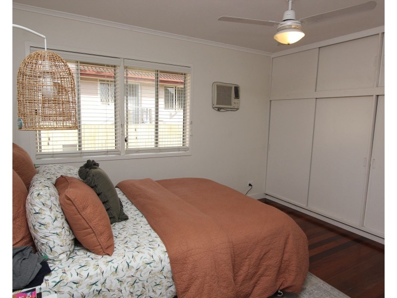 18 Boodera Street, Oxley QLD 4075