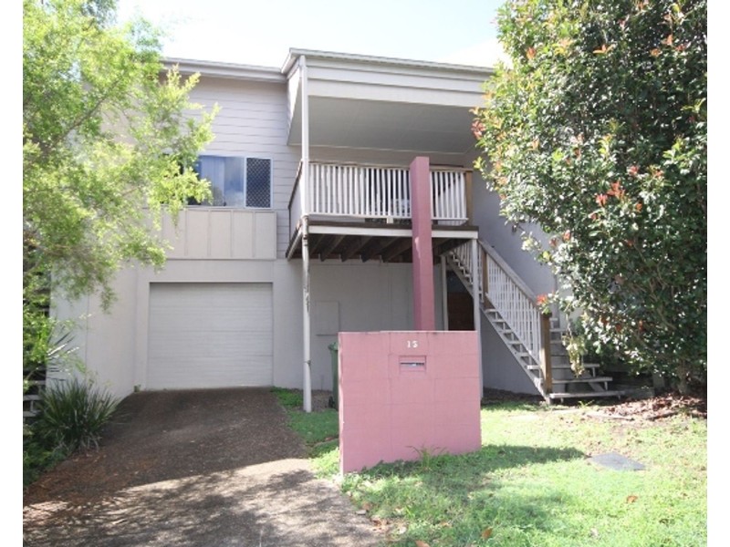 15 Creekside Drive, Springfield Lakes QLD 4300