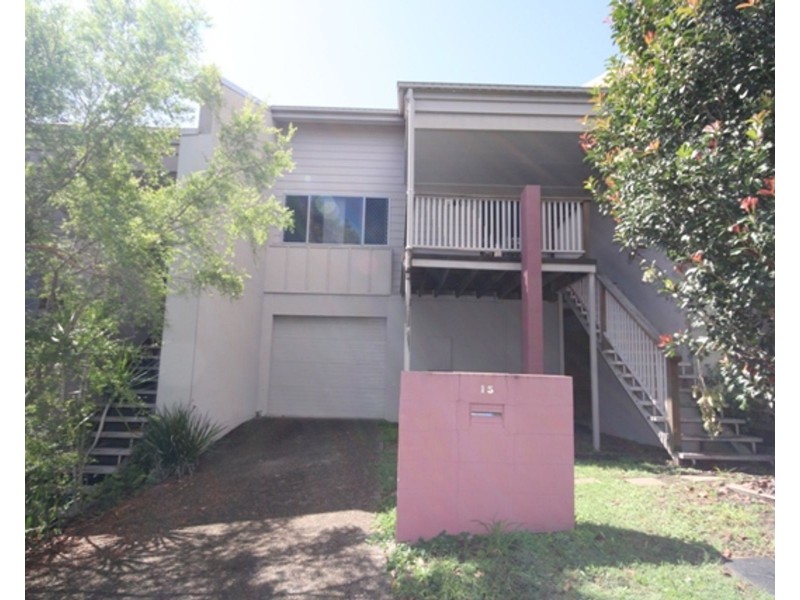 15 Creekside Drive, Springfield Lakes QLD 4300