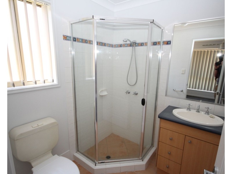 66 Jubilee Avenue, Forest Lake QLD 4078