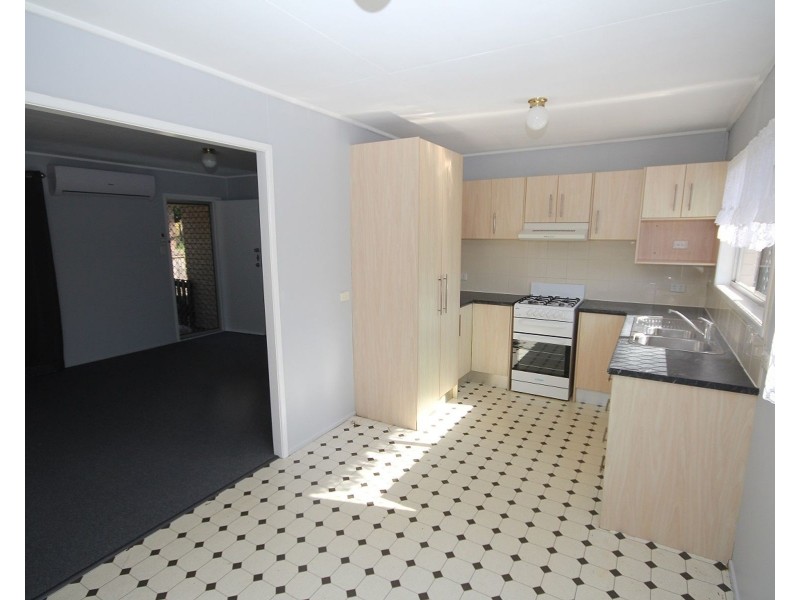 3 Hughes Street, Eagleby QLD 4207