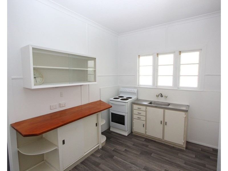 83 Ellen Street, Oxley QLD 4075