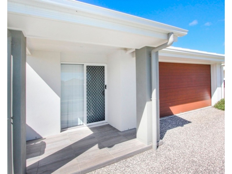 17 Glorious Promenade, Redbank Plains QLD 4301