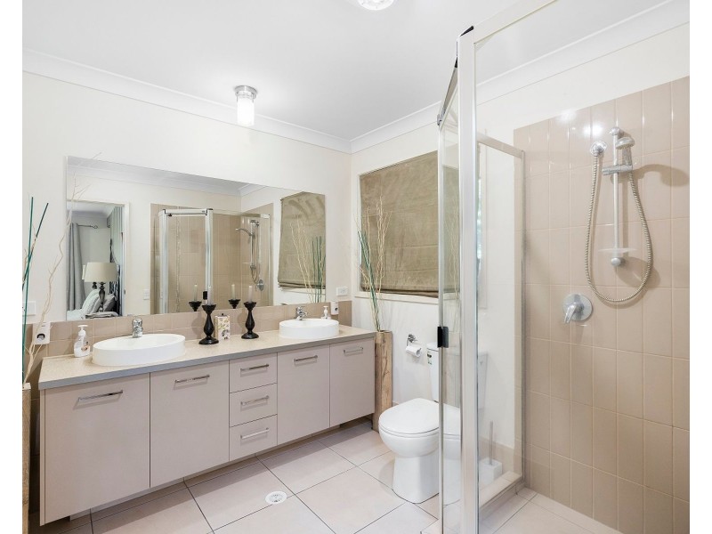 11 Wattletree Court, Brookwater QLD 4300