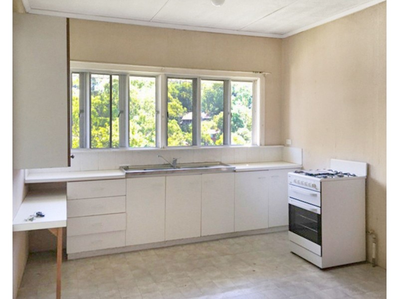 38 Coverdale Street, Indooroopilly QLD 4068