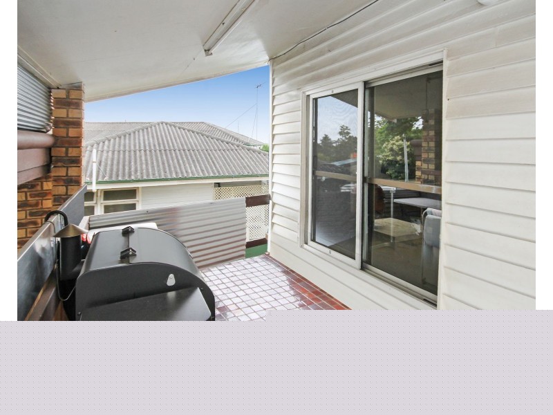 38 Coverdale Street, Indooroopilly QLD 4068