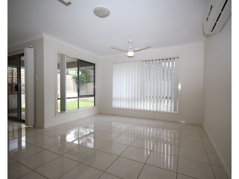 22 Arnaldo Avenue, Augustine Heights QLD 4300