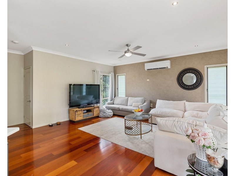 12 Myrtle Crescent, Brookwater QLD 4300