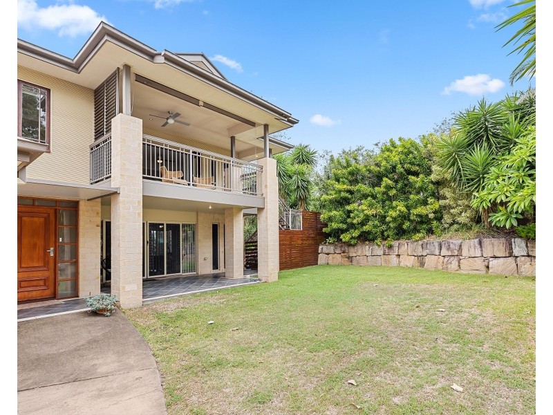 12 Myrtle Crescent, Brookwater QLD 4300