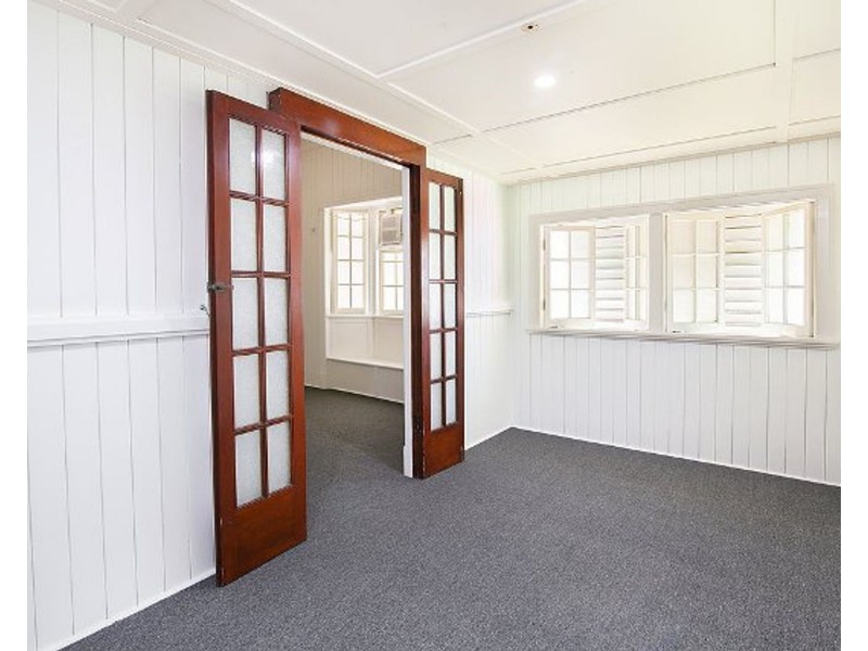 41 Salisbury Road, Ipswich QLD 4305