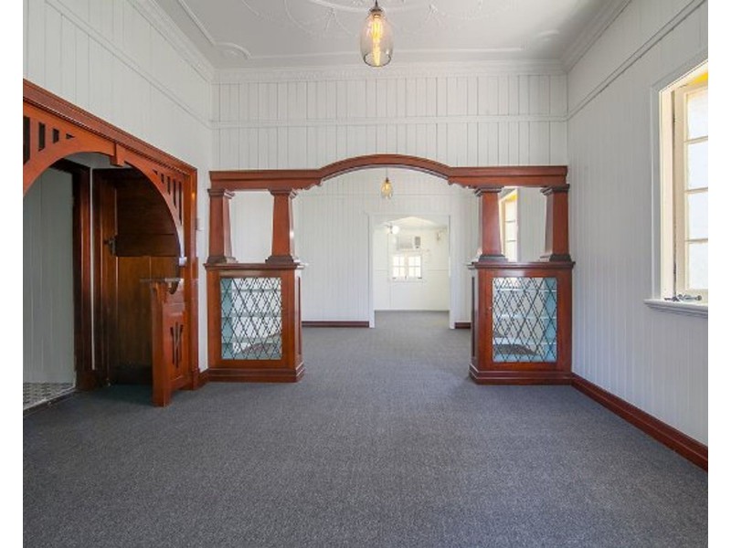 41 Salisbury Road, Ipswich QLD 4305