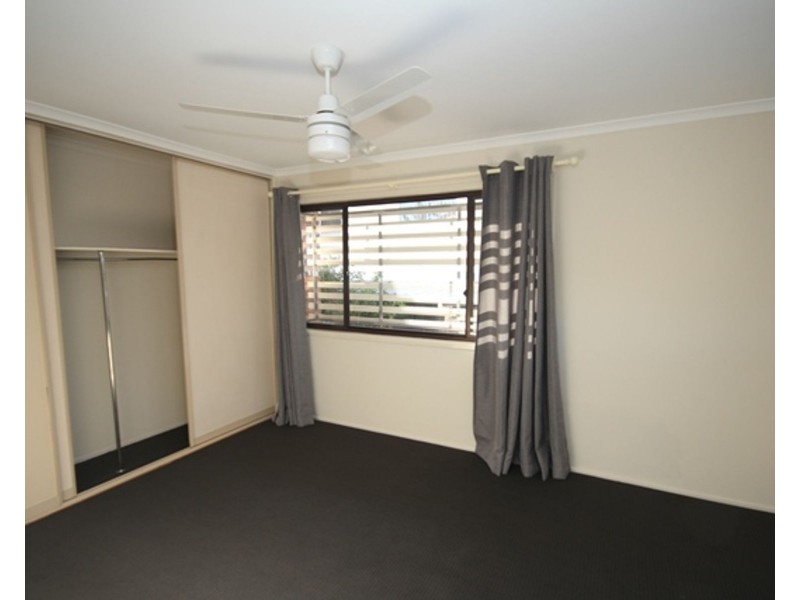 1/4 Lillian Street, Redbank Plains QLD 4301