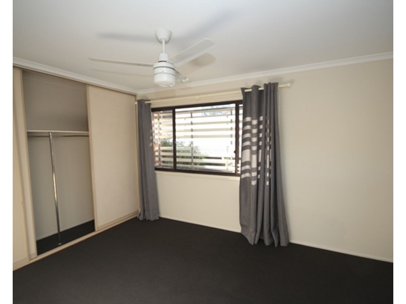 1/4 Lillian Street, Redbank Plains QLD 4301