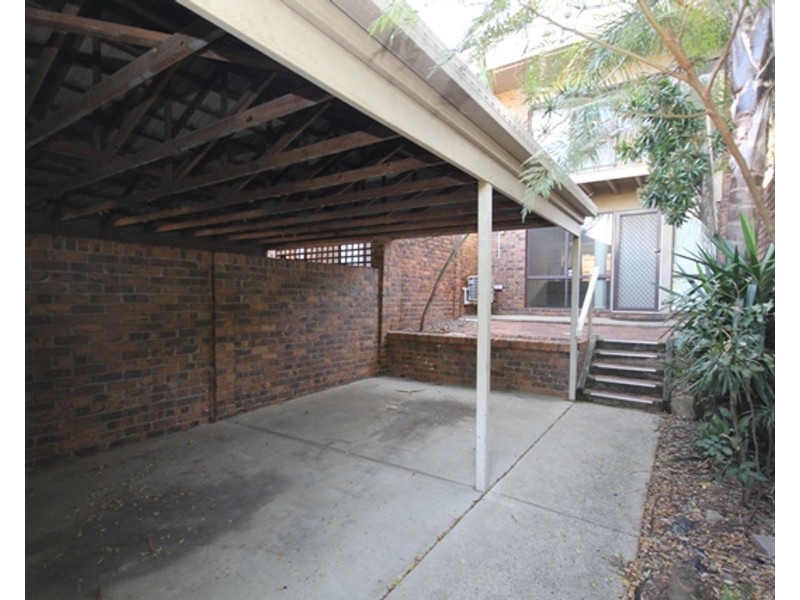 1/4 Lillian Street, Redbank Plains QLD 4301