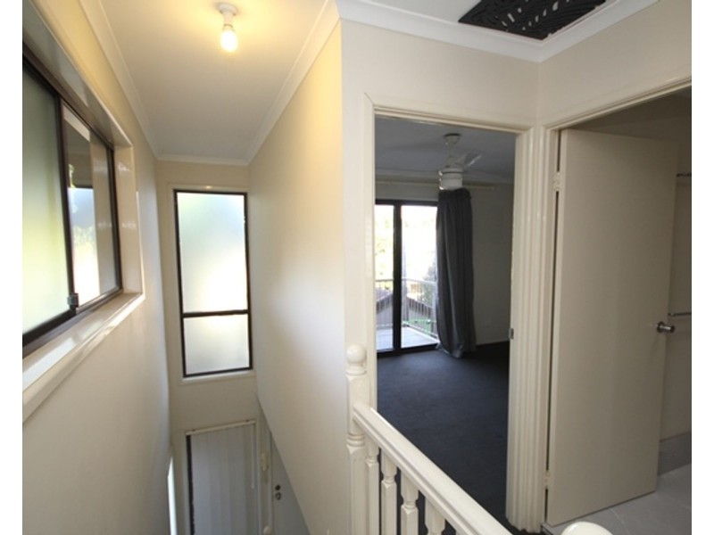 1/4 Lillian Street, Redbank Plains QLD 4301