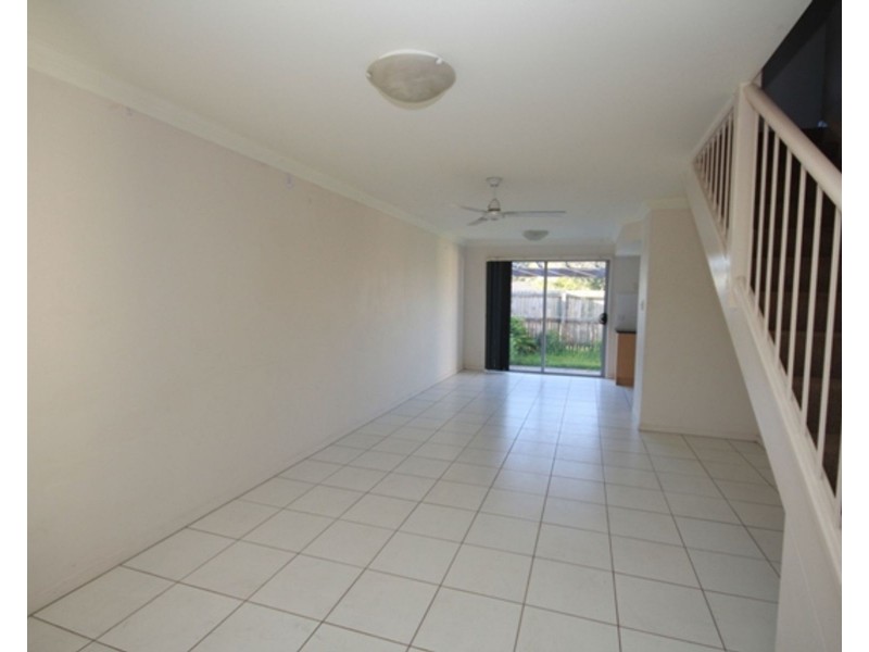 33/266 Henty Drive, Redbank Plains QLD 4301