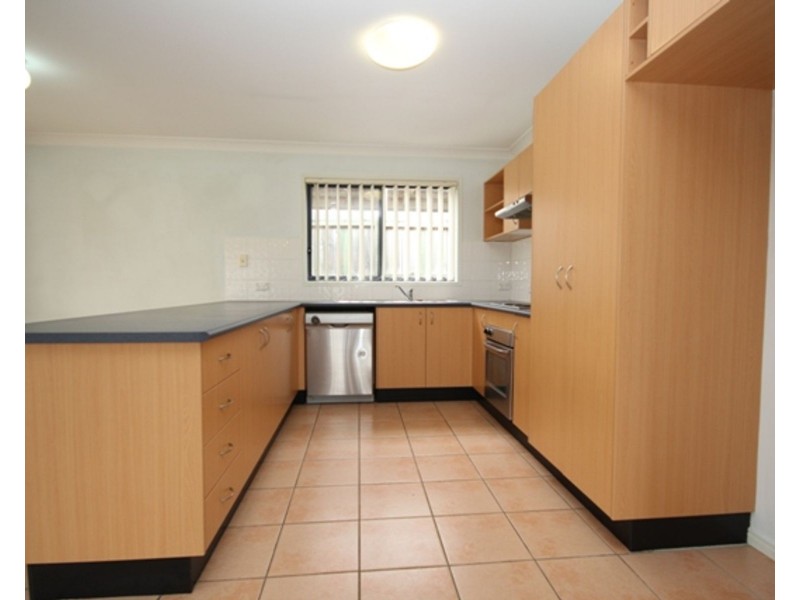 6 Bullen Circuit, Forest Lake QLD 4078