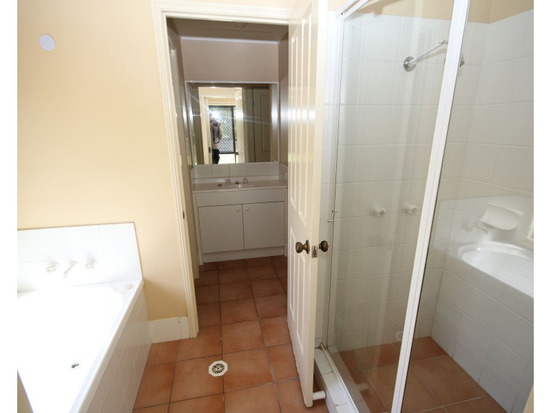 16 Trevino Place, Wacol QLD 4076