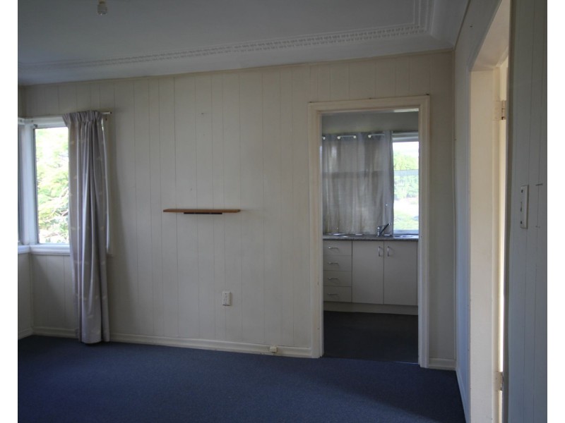 8 Queensland Road, Darra QLD 4076