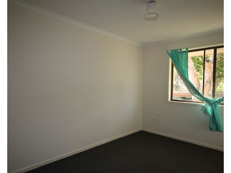 42 Venerable Street, Seventeen Mile Rocks QLD 4073