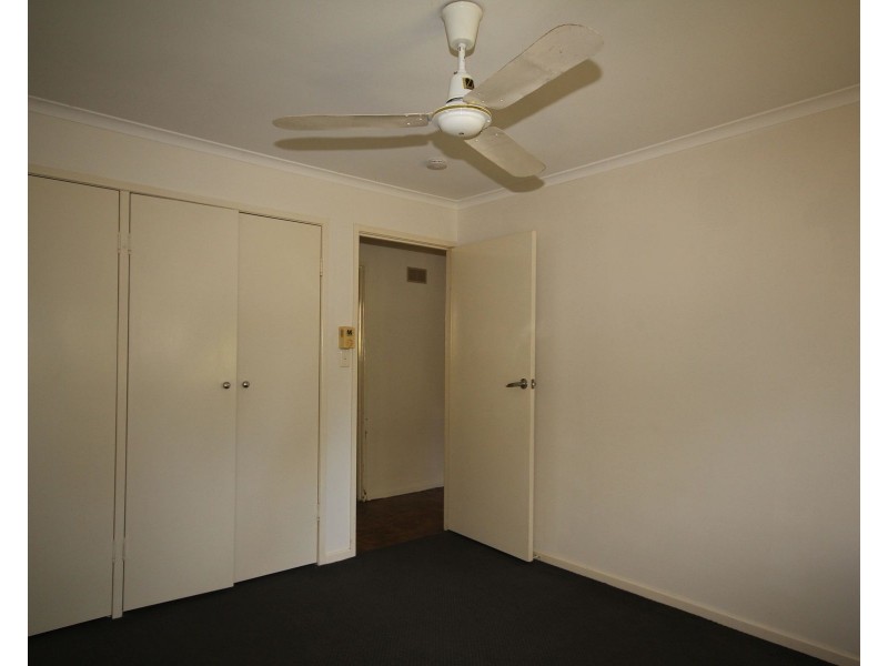 42 Venerable Street, Seventeen Mile Rocks QLD 4073