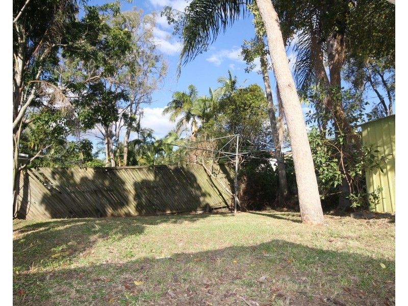 42 Venerable Street, Seventeen Mile Rocks QLD 4073