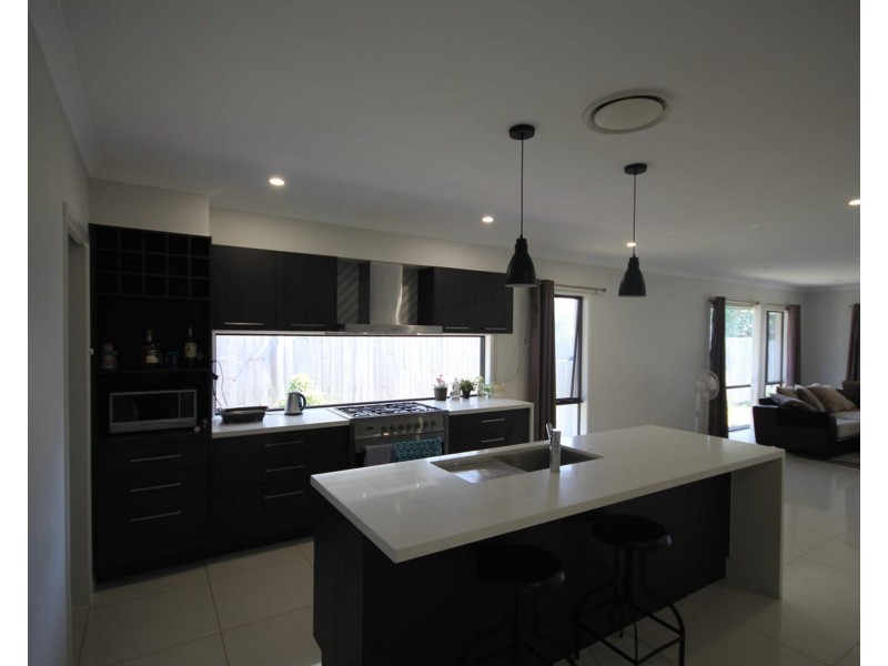 44 Finnegan Circuit, Oxley QLD 4075