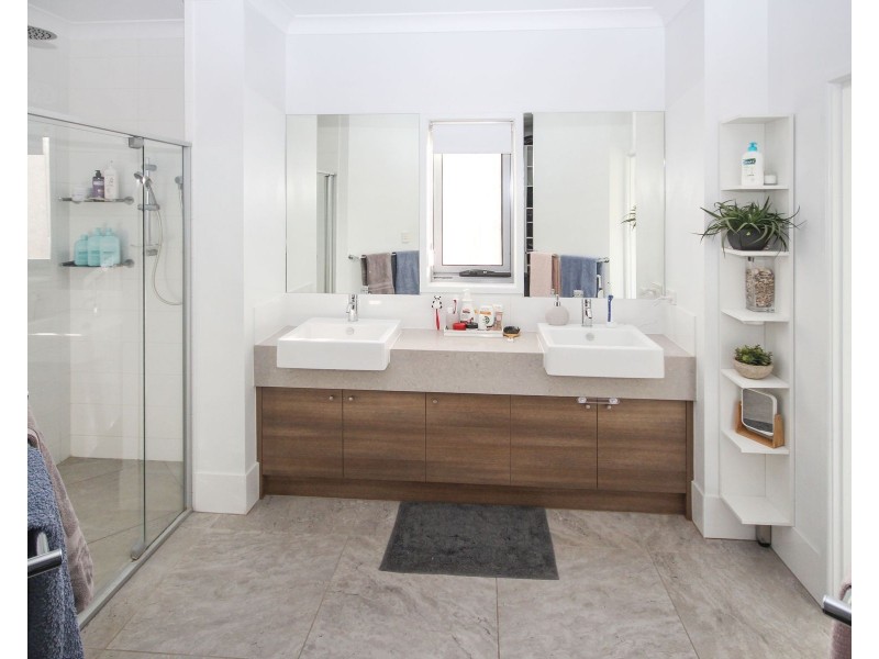 43 Conte Circuit, Augustine Heights QLD 4300