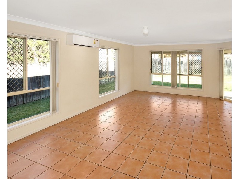 61 Carolina Parade, Forest Lake QLD 4078