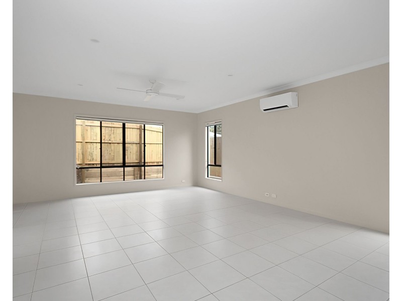 5 Hardwood Street, Spring Mountain QLD 4124