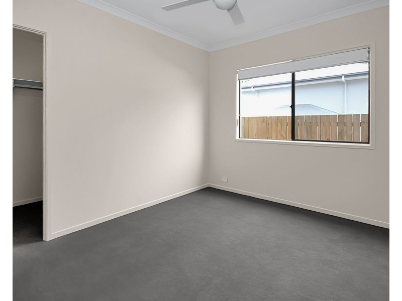 5 Hardwood Street, Spring Mountain QLD 4124