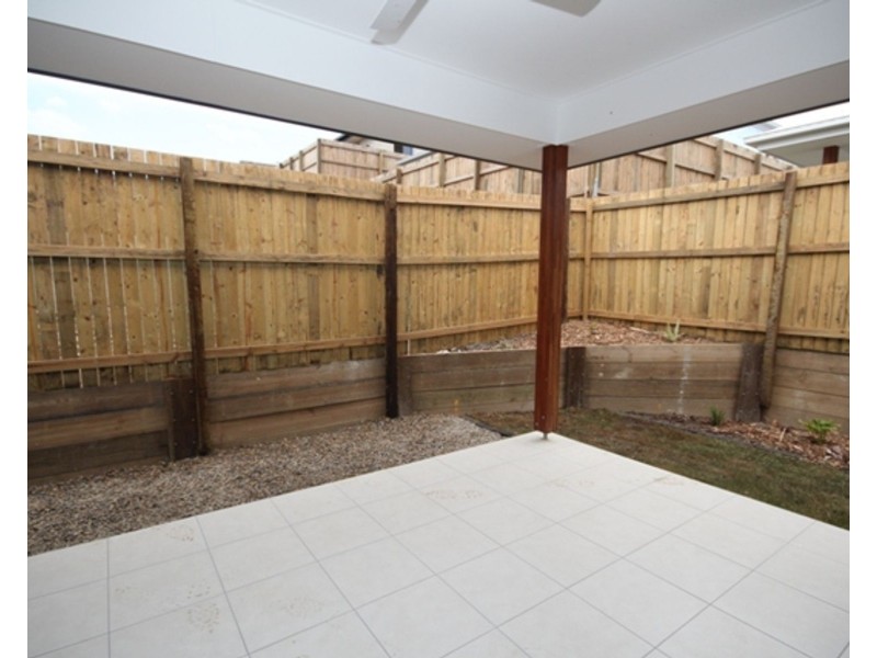 5 Hardwood Street, Spring Mountain QLD 4124