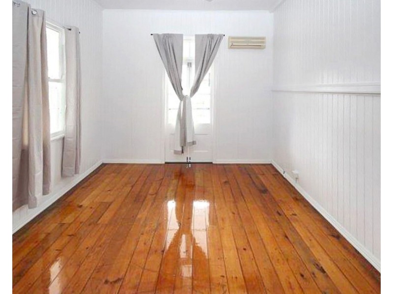 4 Harlin Road, Sadliers Crossing QLD 4305