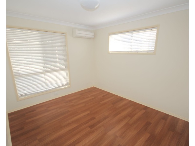 2 Carnegie Close, Forest Lake QLD 4078