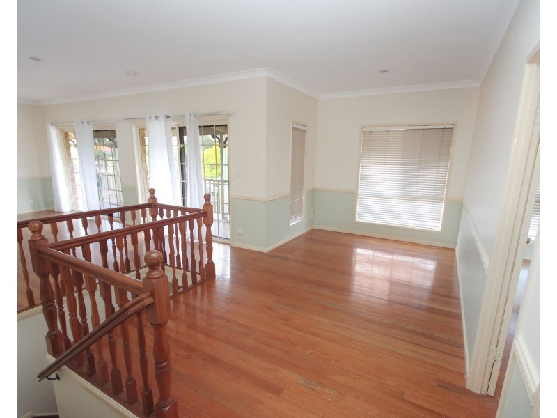 2 Carnegie Close, Forest Lake QLD 4078