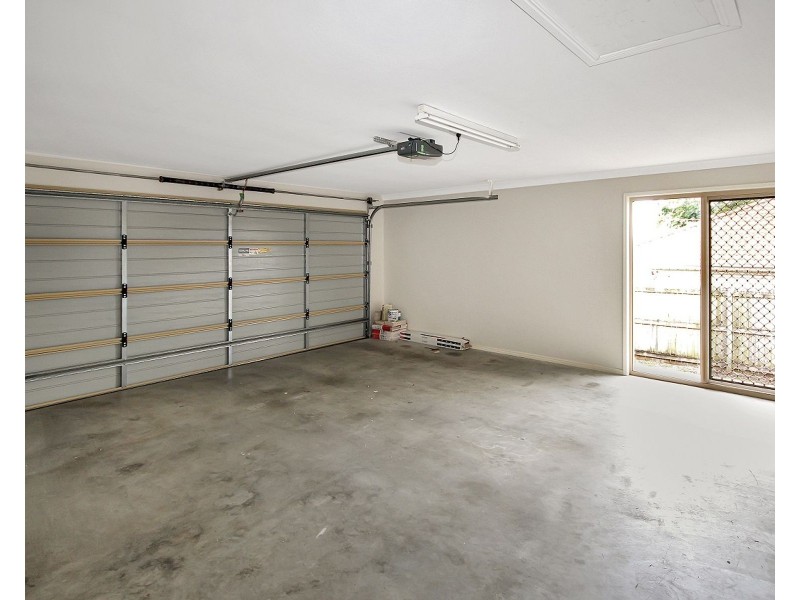 4 Renee Street, Redbank Plains QLD 4301