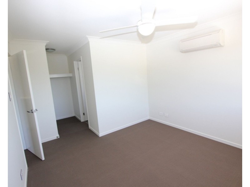 180/25 Farinazzo Street, Richlands QLD 4077