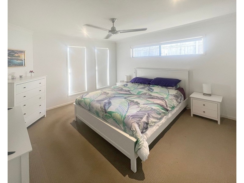 32 Pleasant Drive, Redbank Plains QLD 4301