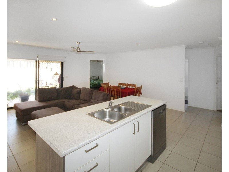 32 Pleasant Drive, Redbank Plains QLD 4301