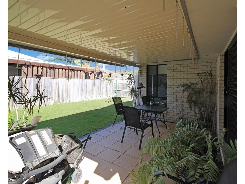 32 Pleasant Drive, Redbank Plains QLD 4301