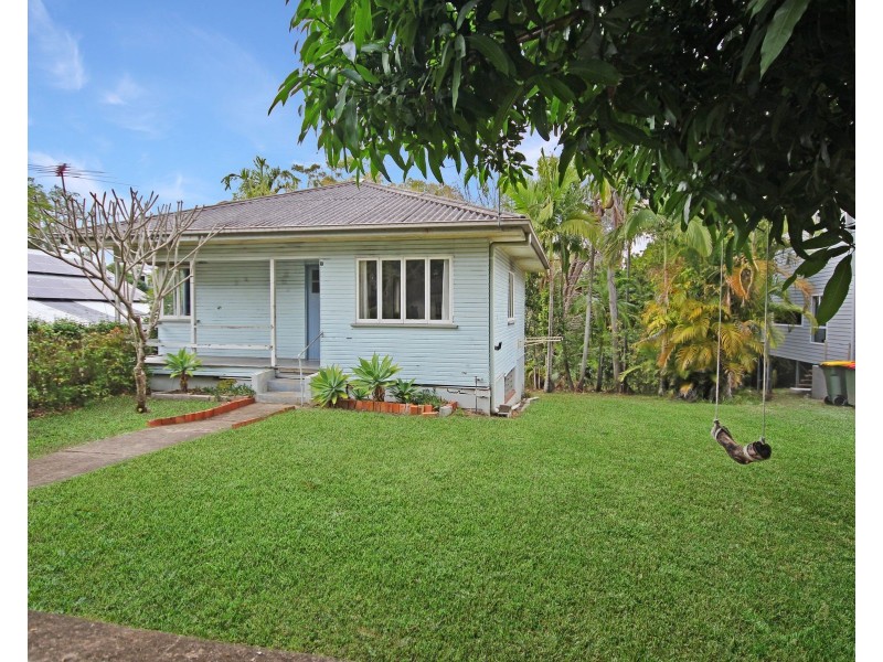 9 Gray Avenue, Corinda QLD 4075