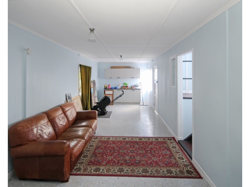 27 Arcadia Crescent, Darra QLD 4076