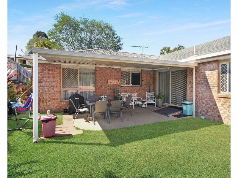 8 Scenic Crescent, Springfield QLD 4300