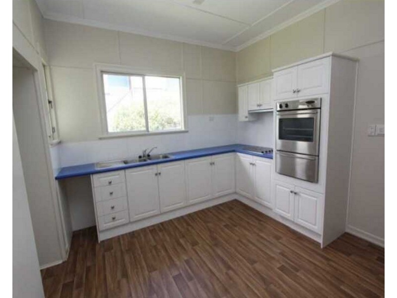 123 Jutland Street, Oxley QLD 4075