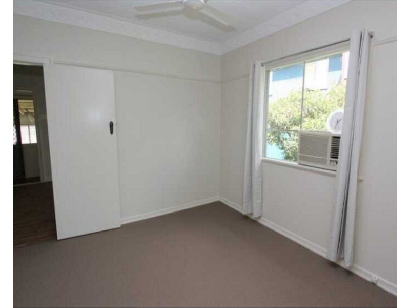 123 Jutland Street, Oxley QLD 4075