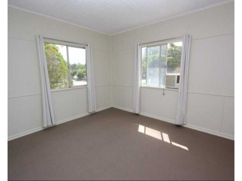 123 Jutland Street, Oxley QLD 4075