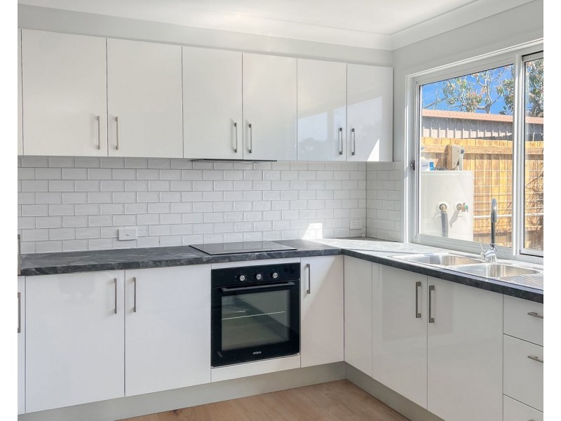 29-31 Law Street, Redbank QLD 4301