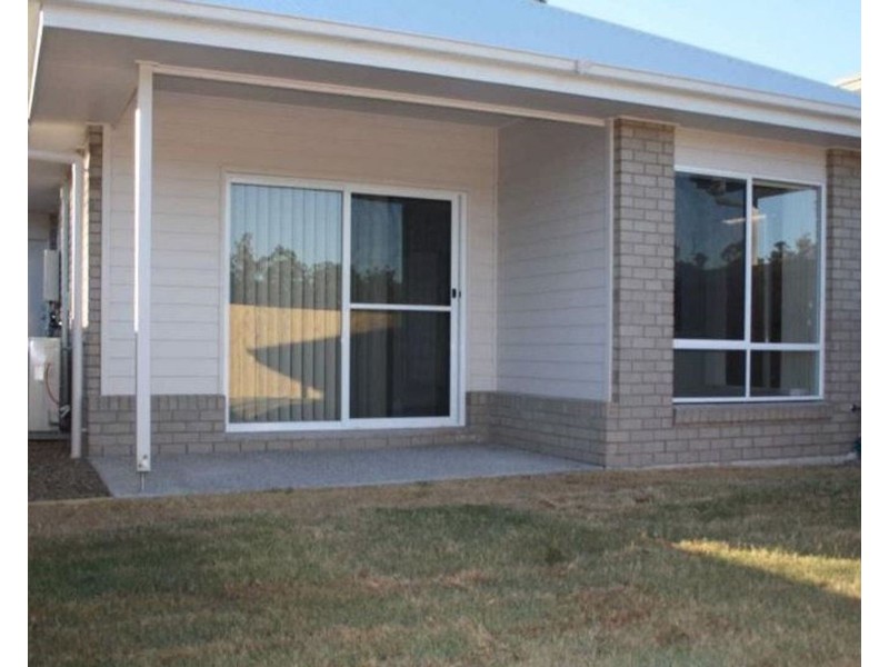 6 Erbin Lane, Augustine Heights QLD 4300