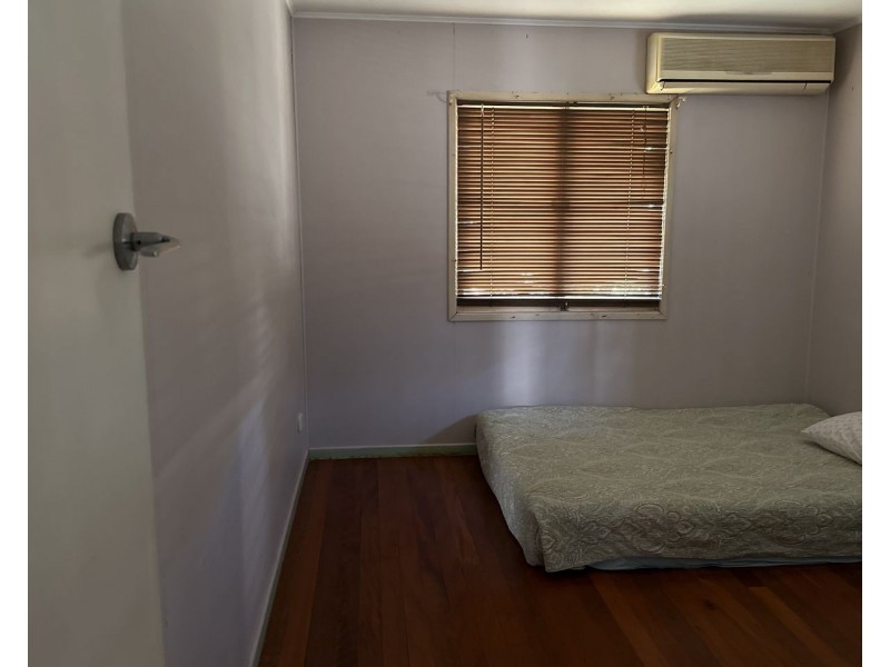 117 Graceville Avenue, Graceville QLD 4075